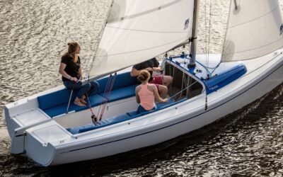 Aira 22, el day boat quillado de RS que lo tiene todo